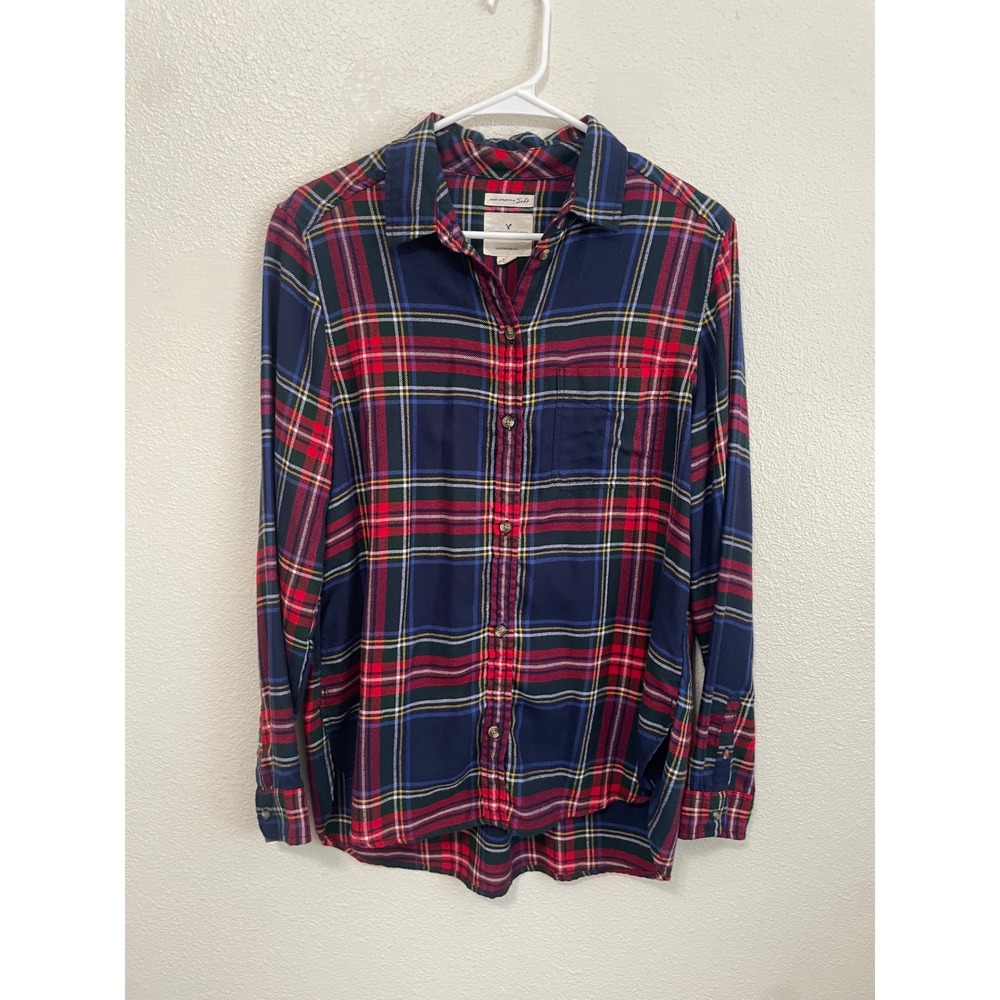 American Eagle Plaid Button Down Shirt Womens Medium Navy Red Boyfriend Fit